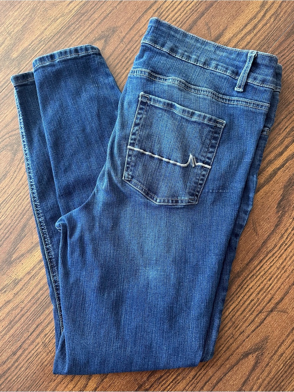Maurices Women's Skinny Jeans in Dark Blue Wash
